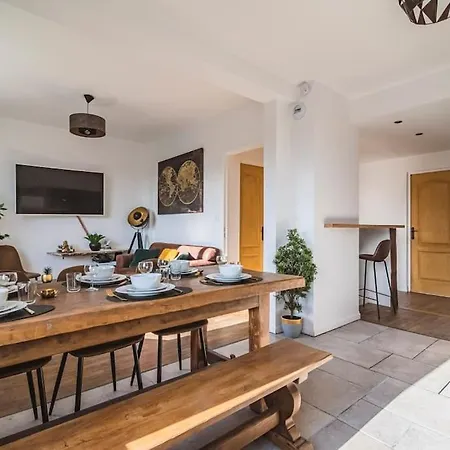 Apartment La 