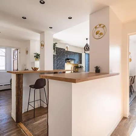 Apartment La 